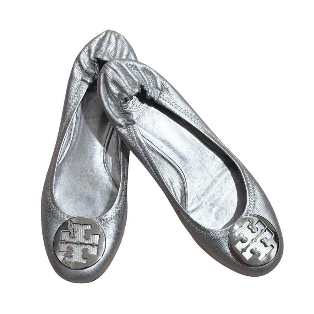 Tory Burch Reva Womens 10M Metallic Silver Leather Ballet Flats Logo Medallion